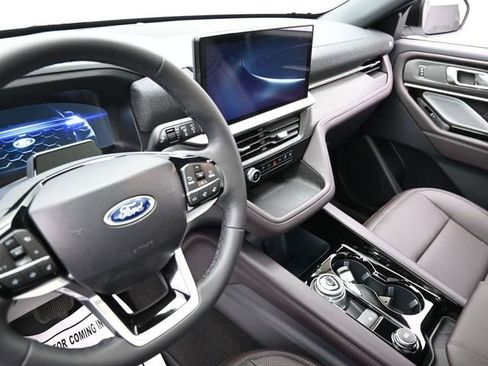 New 2026 Ford Explorer Platinum AWD/4WD image 26