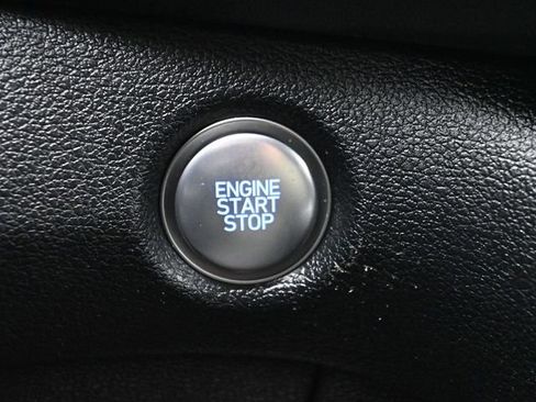 Used 2022 Hyundai Santa Fe SEL FWD image 33