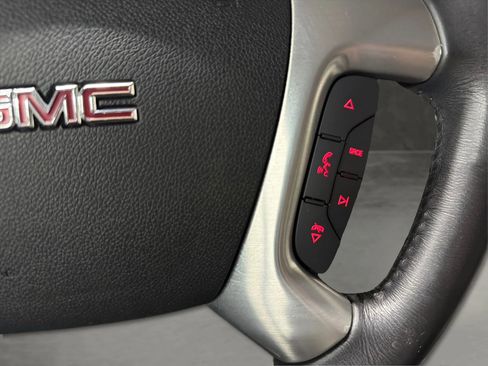 Used 2016 GMC Acadia SLT FWD image 24
