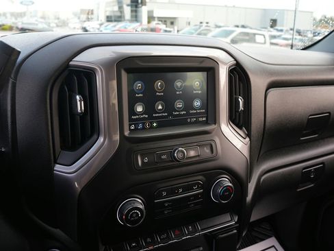 Used 2022 Chevrolet Silverado 1500 Custom image 13