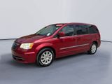 Used 2013 Chrysler Town & Country Touring image 3