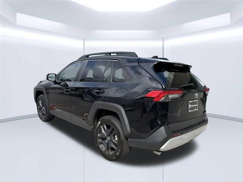 Used 2024 Toyota RAV4 Adventure AWD/4WD image 5