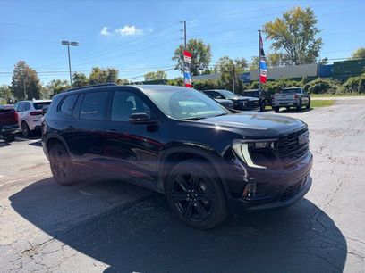 Used 2025 GMC Acadia Elevation w/ Elevation Premium Package