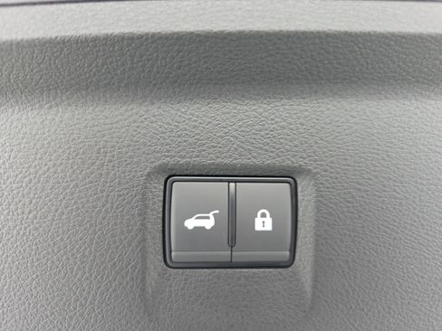 New 2026 INFINITI QX60 Luxe w/ Cargo Package image 17