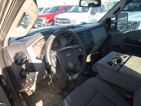 Used 2015 Ford F250 XL w/ XL Value Package image 9