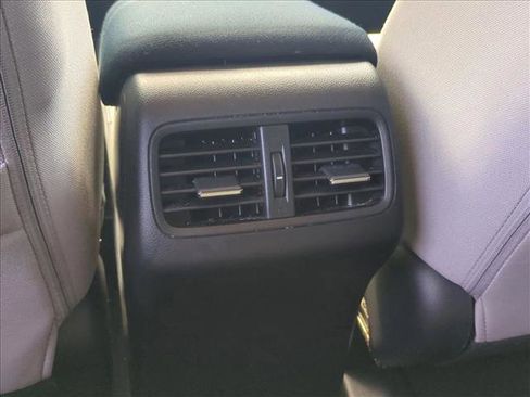 Used 2015 Honda CR-V EX image 17