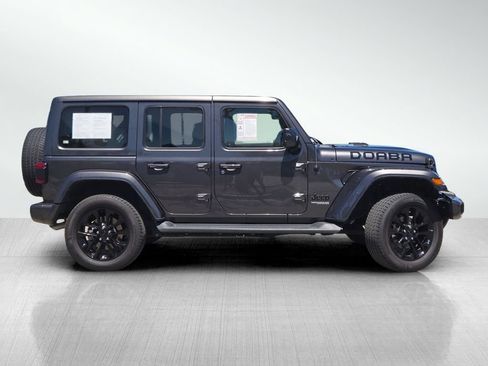 Used 2021 Jeep Wrangler Unlimited Sahara AWD/4WD image 3