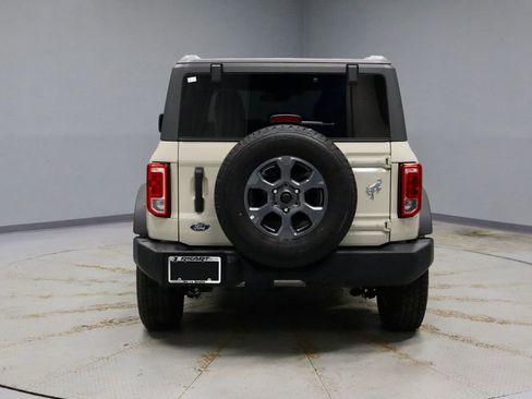 Certified 2025 Ford Bronco Big Bend image 9