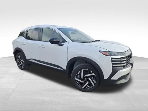 Certified 2026 Nissan Kicks SV w/ SV Premium Package FWD image 1