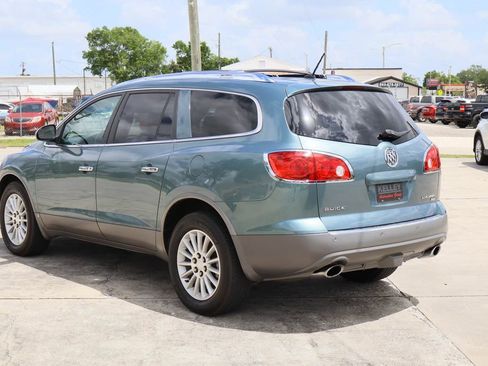 Used 2009 Buick Enclave CXL w/ Entertainment Package #2 image 6