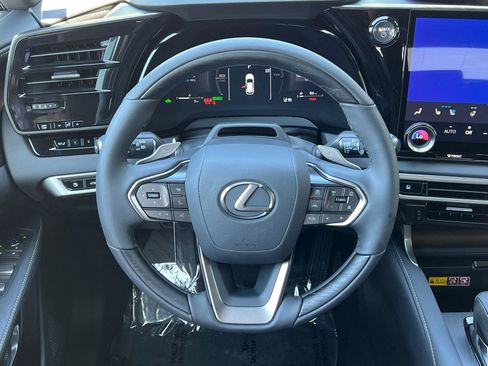 New 2026 Lexus RX 350h AWD/4WD image 18