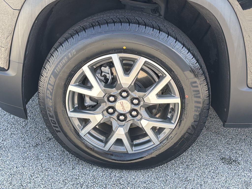 Used 2023 GMC Acadia SLE FWD image 31