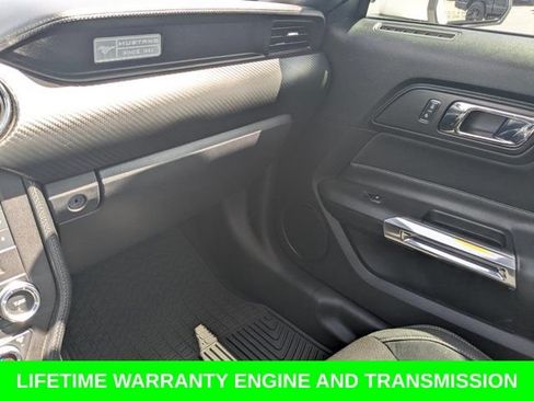 Used 2016 Ford Mustang Coupe RWD image 15