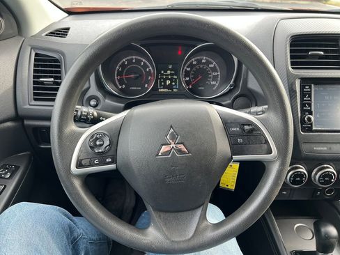 Used 2022 Mitsubishi Outlander Sport ES image 18