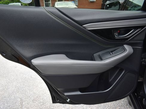 Used 2020 Subaru Outback Onyx Edition XT AWD/4WD image 14
