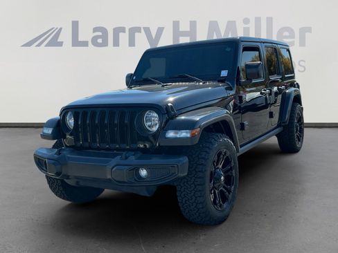 Used 2018 Jeep Wrangler Unlimited Sahara image 1