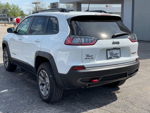 Used 2022 Jeep Cherokee Trailhawk AWD/4WD image 7