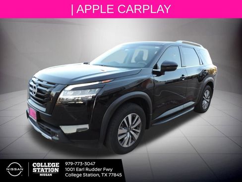 Certified 2023 Nissan Pathfinder SL w/ Lighting Package (N92) image 8