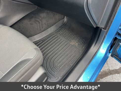 Used 2015 Dodge Charger SXT image 25