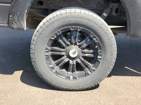 Used 2011 Ford F150 XLT w/ XTR Pkg AWD/4WD image 5