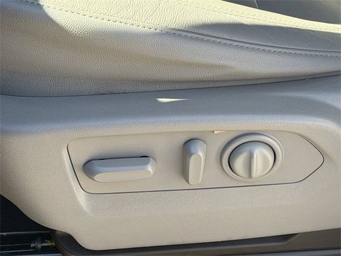 Used 2020 Chevrolet Silverado 1500 RST w/ Texas Edition image 24