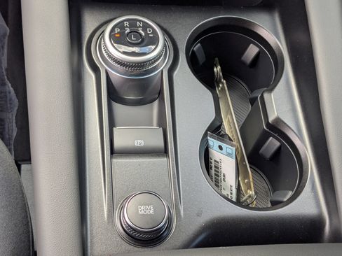 New 2026 Ford Explorer Active RWD image 21