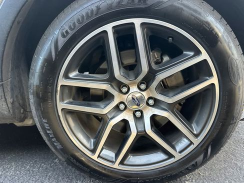 Used 2016 Ford Explorer Sport w/ Equipment Group 401A image 7