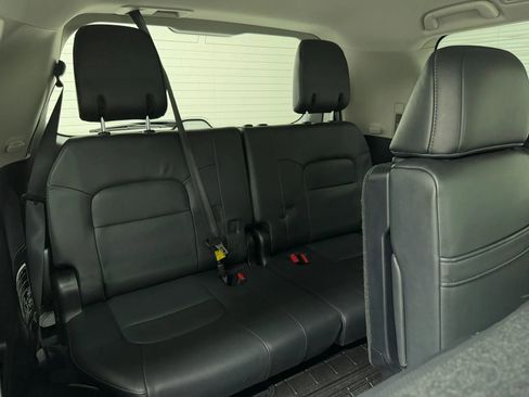 Used 2018 Toyota Land Cruiser AWD/4WD image 18