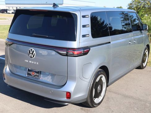 Used 2025 Volkswagen ID. Buzz Pro S image 75