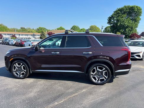 Used 2023 Hyundai Palisade SEL AWD/4WD image 2
