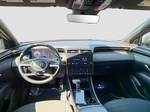 Used 2022 Hyundai Santa Cruz SEL Premium image 15