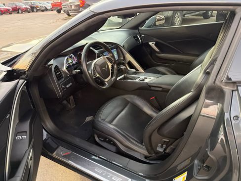 Used 2019 Chevrolet Corvette Stingray Coupe w/ 2LT Preferred Equipment Group image 5