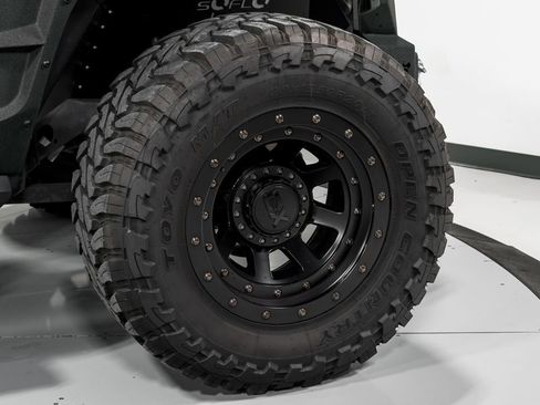 Used 2023 Jeep Wrangler Unlimited Rubicon 392 AWD/4WD image 45