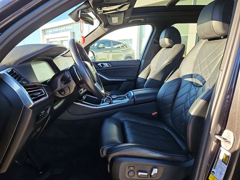 Used 2023 BMW X5 sDrive40i w/ Climate Comfort Package image 11