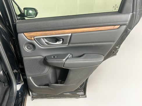 Used 2021 Honda CR-V Touring image 31