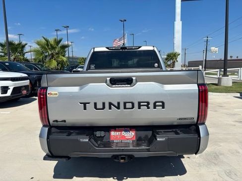 Used 2025 Toyota Tundra Limited AWD/4WD image 5