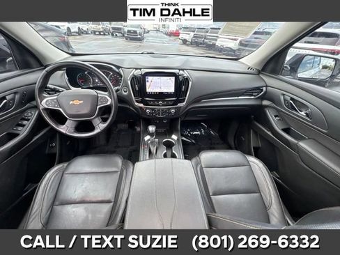 Used 2021 Chevrolet Traverse Premier w/ Redline Edition AWD/4WD image 2