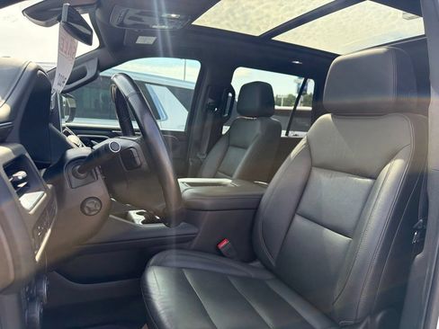 Used 2021 Chevrolet Tahoe LT w/ Luxury Package AWD/4WD image 17