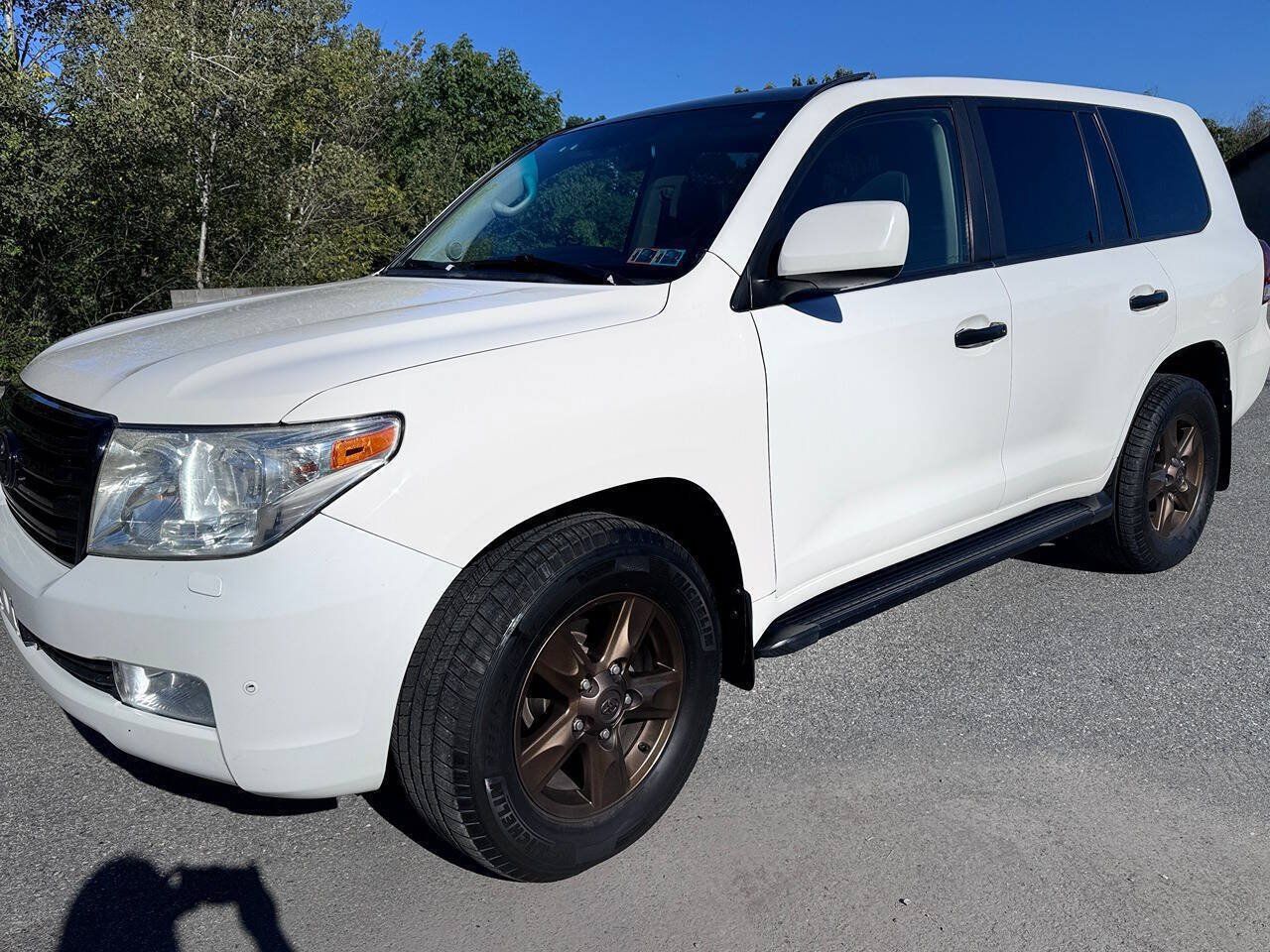 Used 2010 Toyota Land Cruiser AWD/4WD image 3