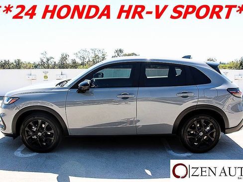 Used 2024 Honda HR-V Sport image 4