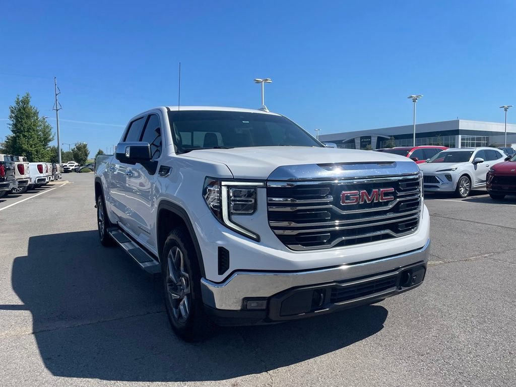 Used 2026 GMC Sierra 1500 SLT w/ SLT Premium Package AWD/4WD image 3