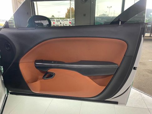 Used 2019 Dodge Challenger SRT Hellcat Redeye image 19