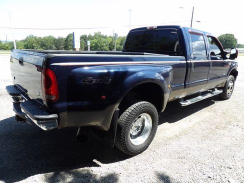 Used 2006 Ford F350 Lariat AWD/4WD image 5