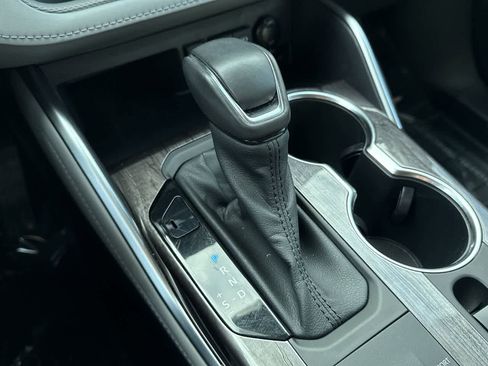 Used 2021 Toyota Highlander Platinum image 21