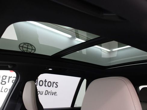 New 2026 Volvo XC90 B6 Plus w/ Protection Package Premier AWD/4WD image 13