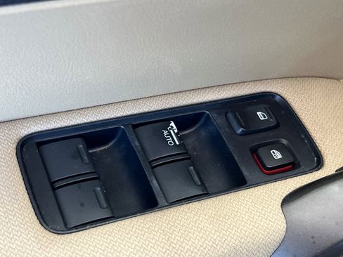 Used 2011 Honda CR-V SE image 13