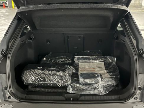 New 2025 Volkswagen ID.4 Pro S image 39