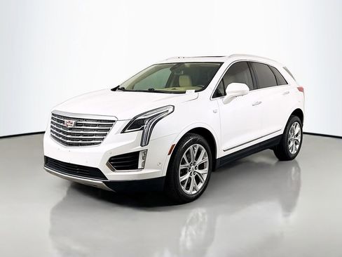 Used 2019 Cadillac XT5 Platinum image 3