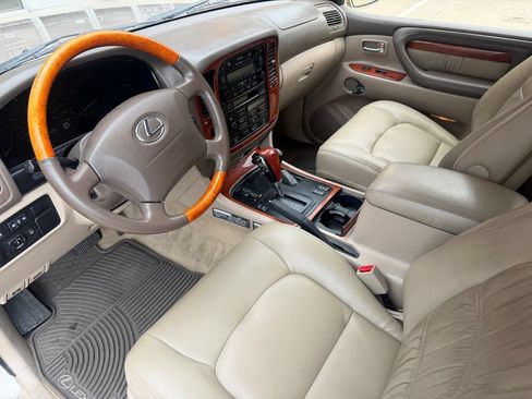 Used 2001 Lexus LX 470 4WD image 23