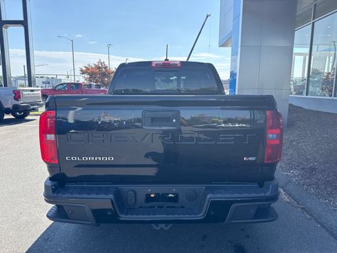 Used 2021 Chevrolet Colorado Z71 w/ Z71 Midnight Edition AWD/4WD image 7